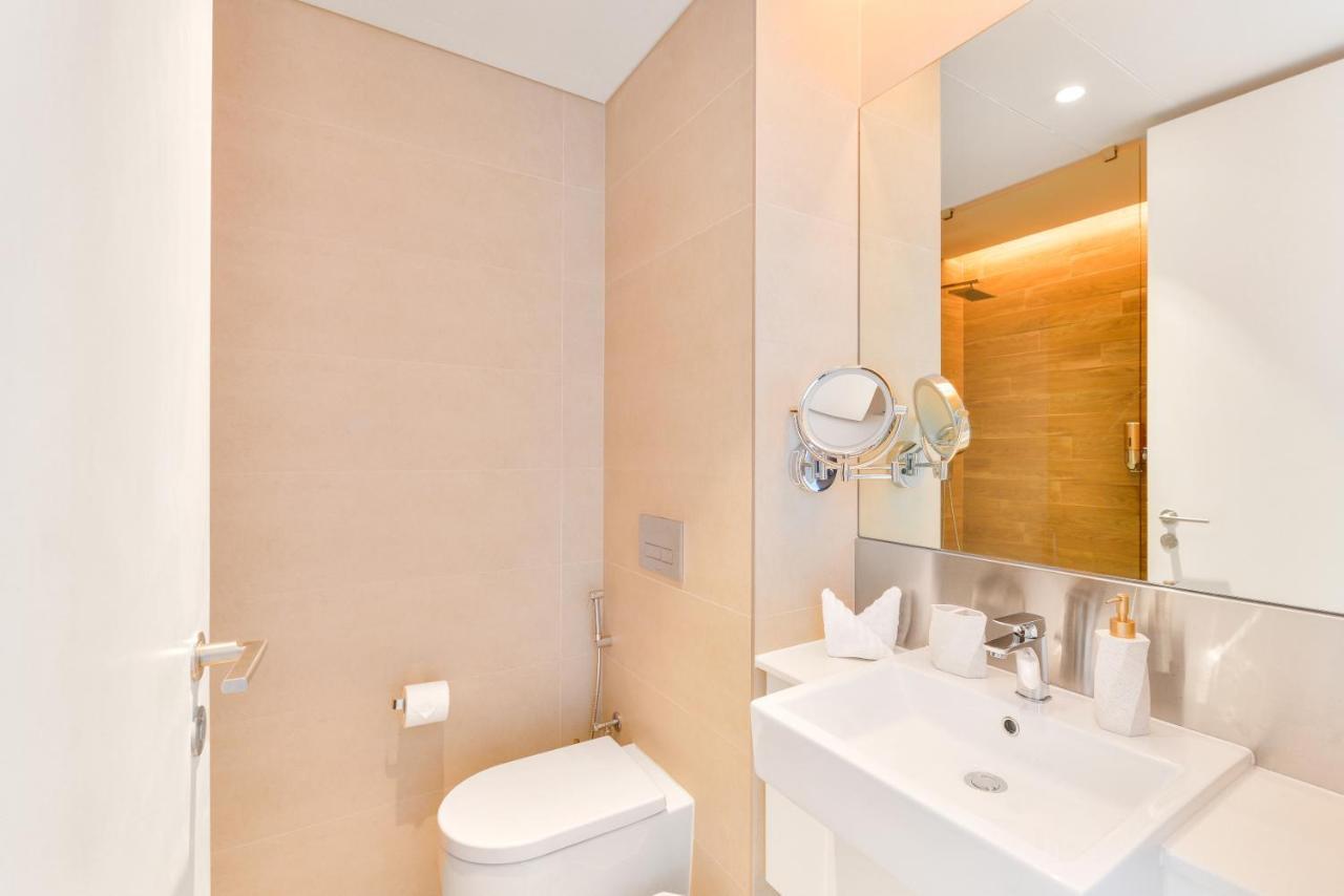 Contemporary And Spacious 2 Bedroom In Bluewaters Island Apartment *