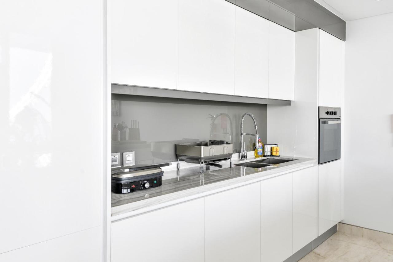 Contemporary And Spacious 2 Bedroom In Bluewaters Island Apartment Dubai