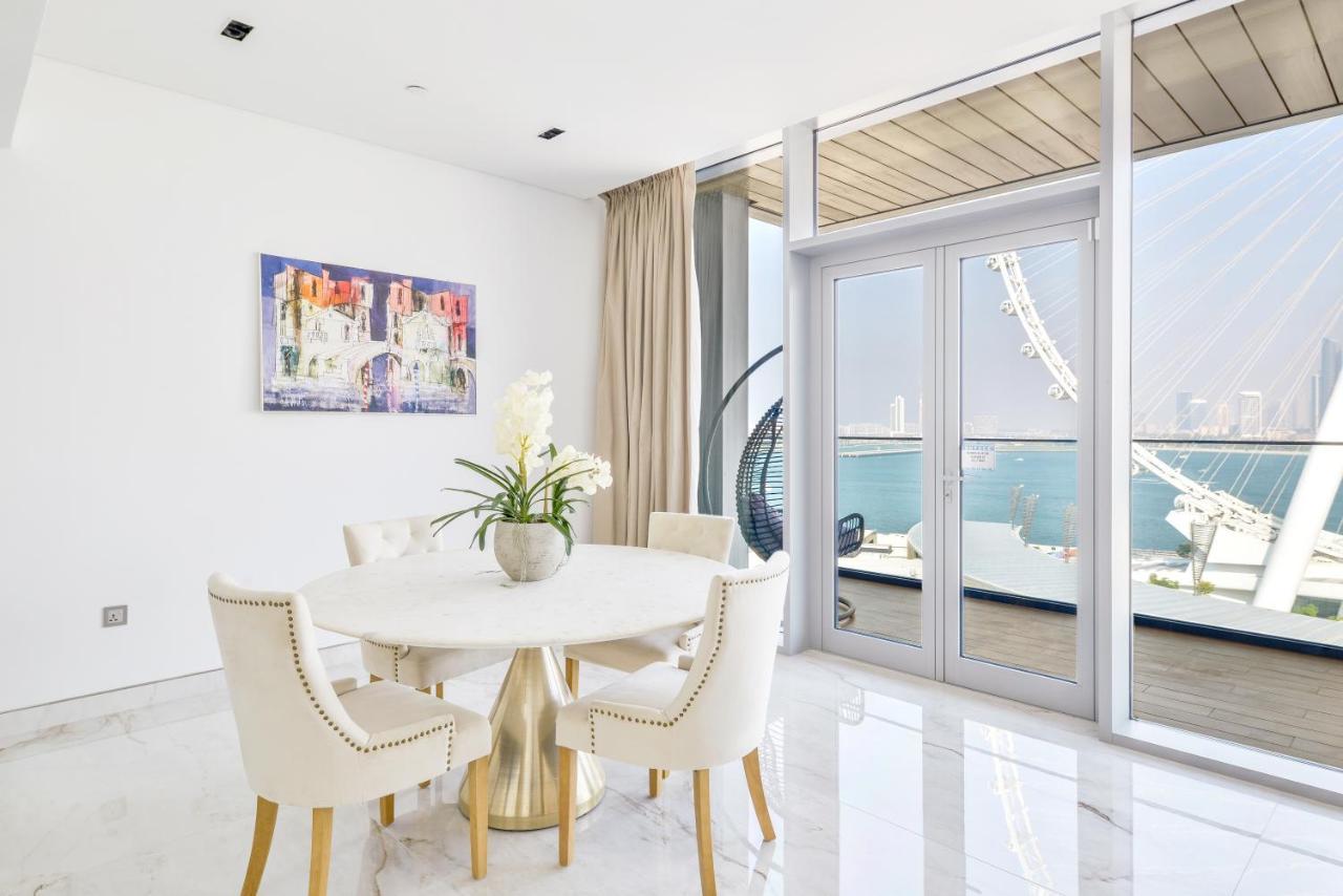 Contemporary And Spacious 2 Bedroom In Bluewaters Island Apartment